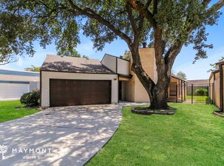 10814 Kirktown Dr, Houston, TX 77089