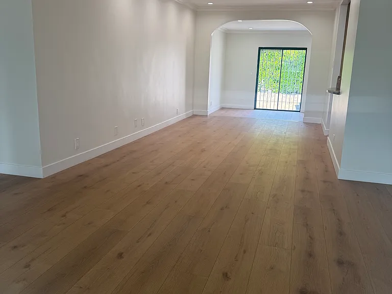 6548 Teesdale Ave — Photo 17