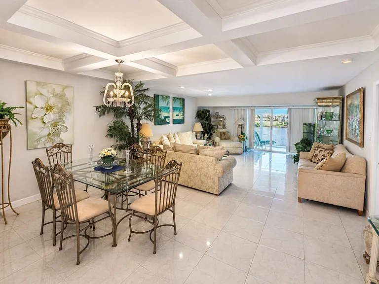 1440 NW 20th Ave #104 — Photo 5