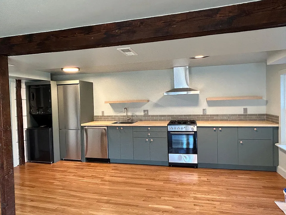 Another view of the new kitchen.