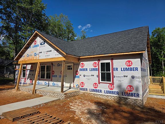 3rd image of 2060 Stonewall Rd