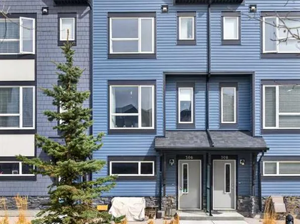 15 W Evanscrest Park NW #306, Calgary, AB T3R 1V5