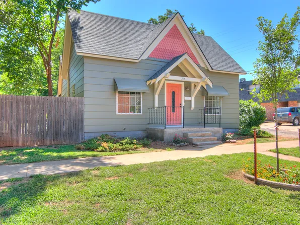 214 N Ash St, Guthrie, OK 73044