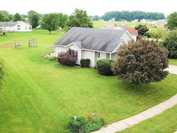 4th image of 758 Oakdale Dr