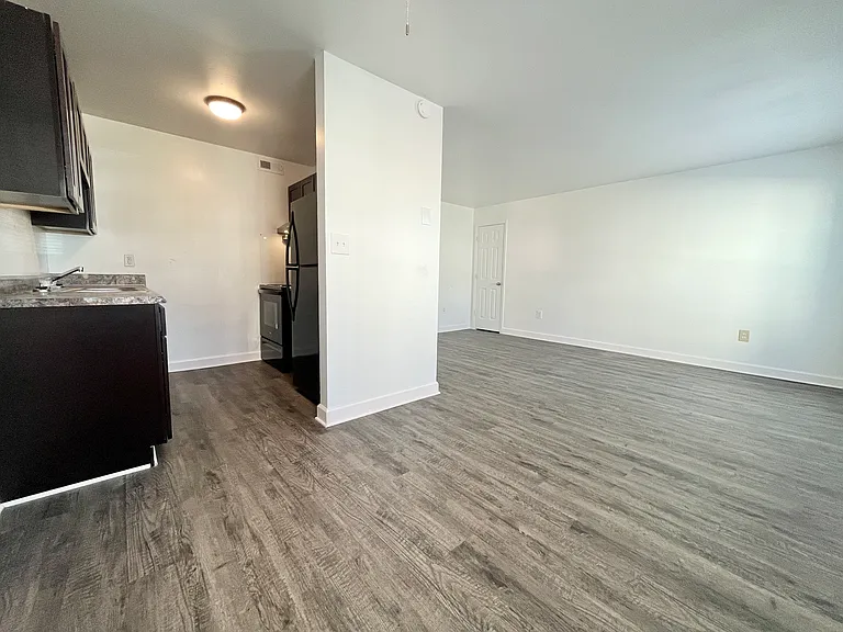 2 BR- Deluxe