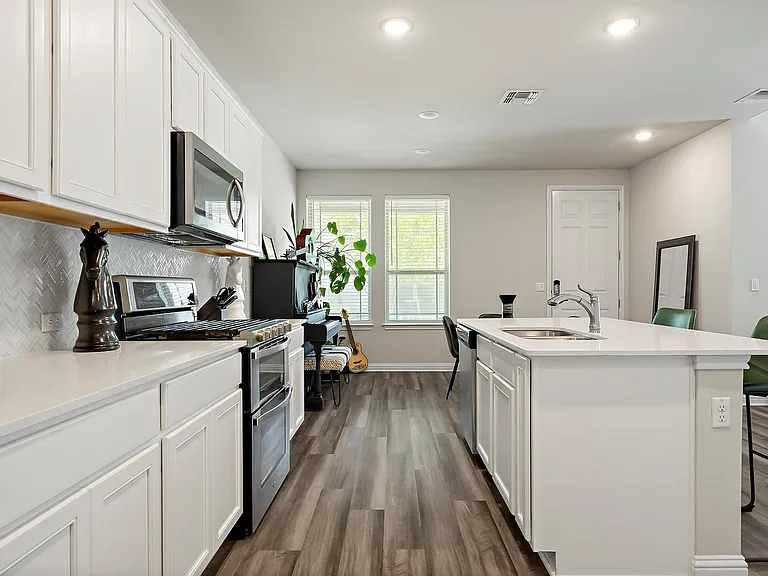 8013 Lennon Dr — Photo 25