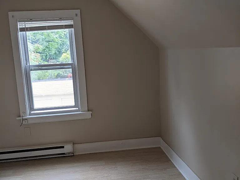 288 Walnut St #1 — Photo 16