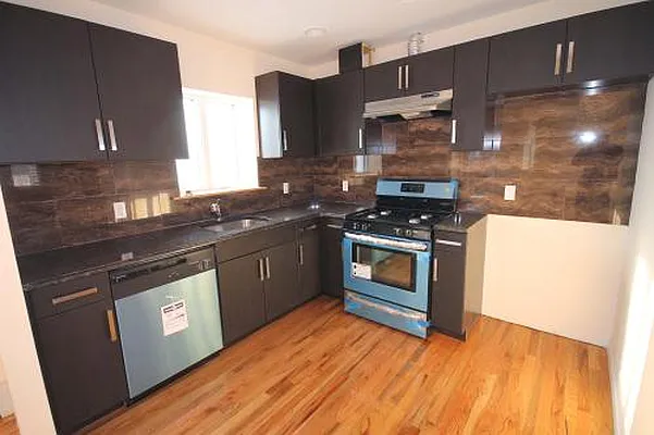 Sold by Fillmore | media 6