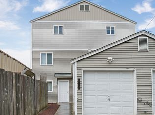 8412 50th Avenue S, Seattle, WA 98118