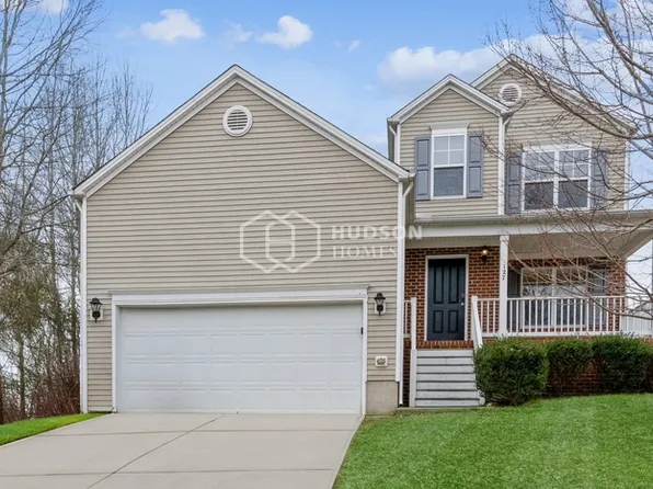 127 Chadford Pl, Clayton, NC 27520