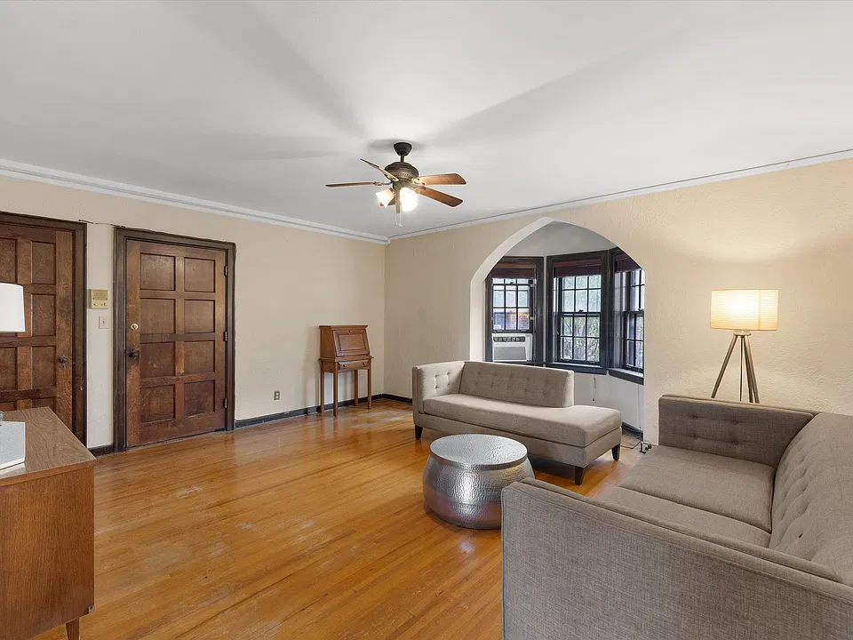 Hardwood floors, bay style windows, furnished option available.
