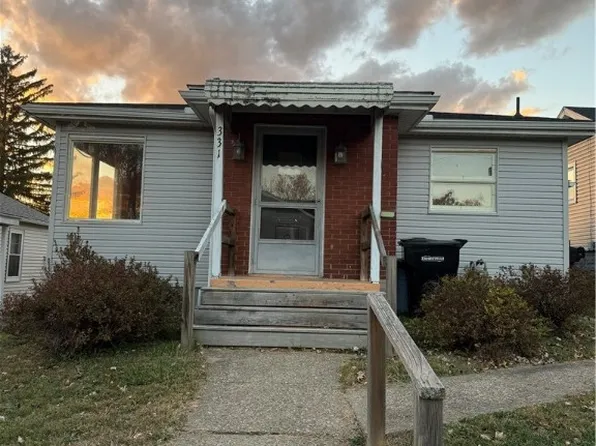 331 White Oak Ave, Zanesville, OH 43701