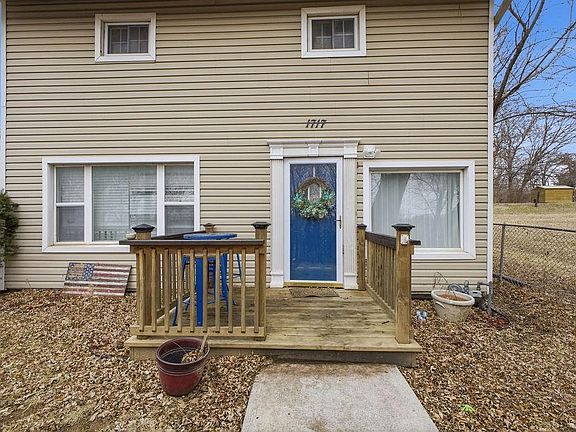 2nd image of 1717 6th Ave