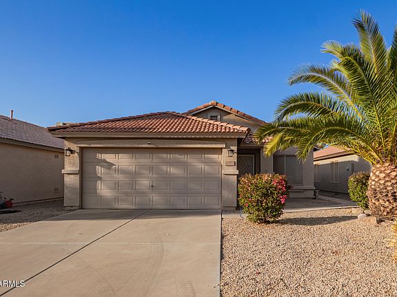 2nd image of 1010 E VERNOA Street