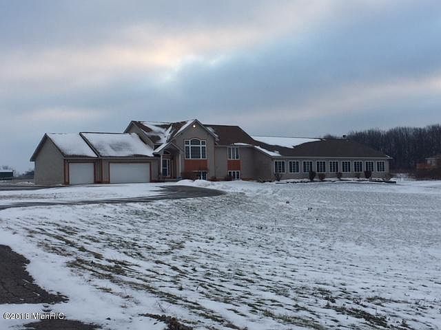1st image of 16656 40th Ave
