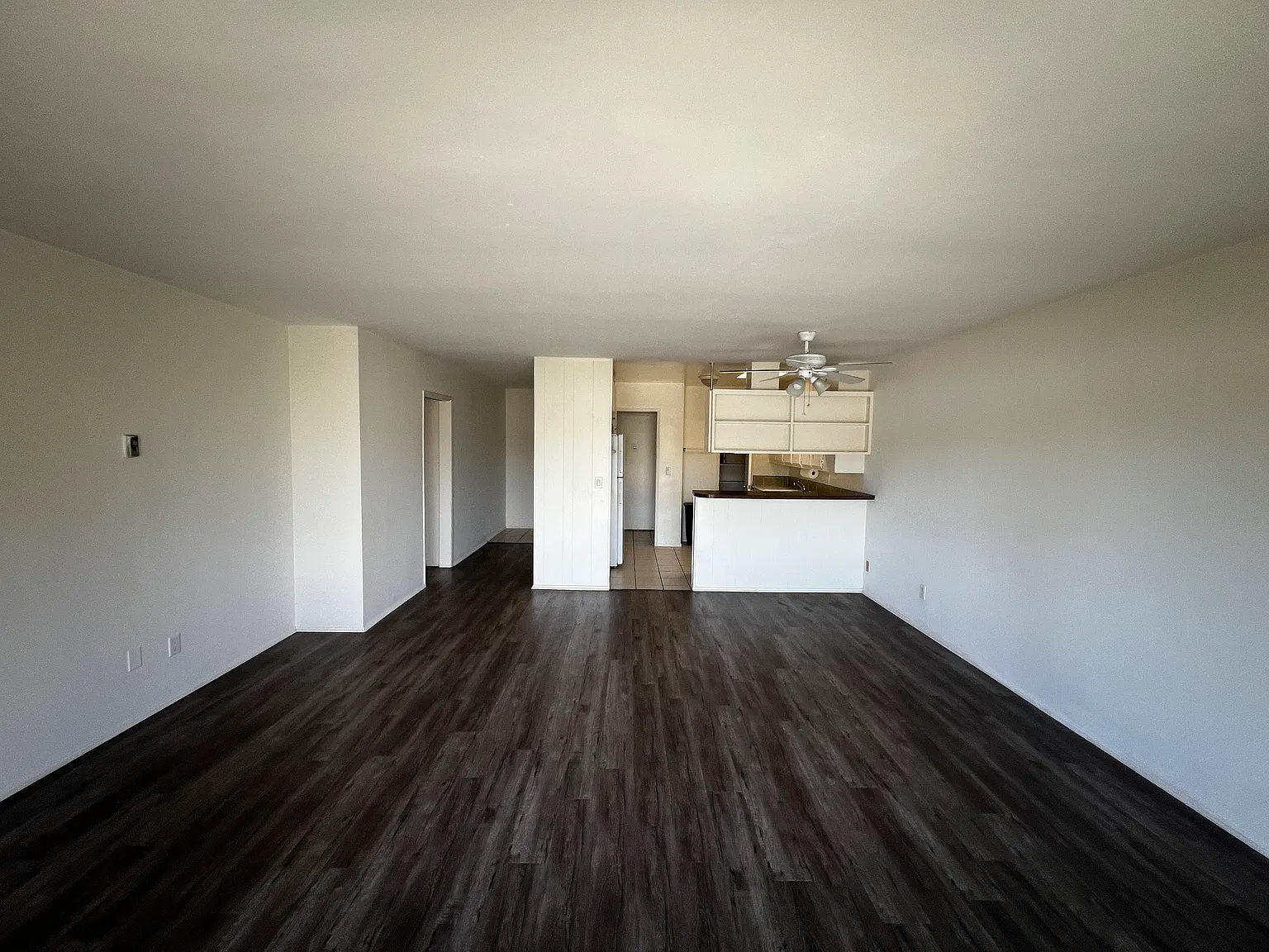 2 bed, $3,200 — Photo 2