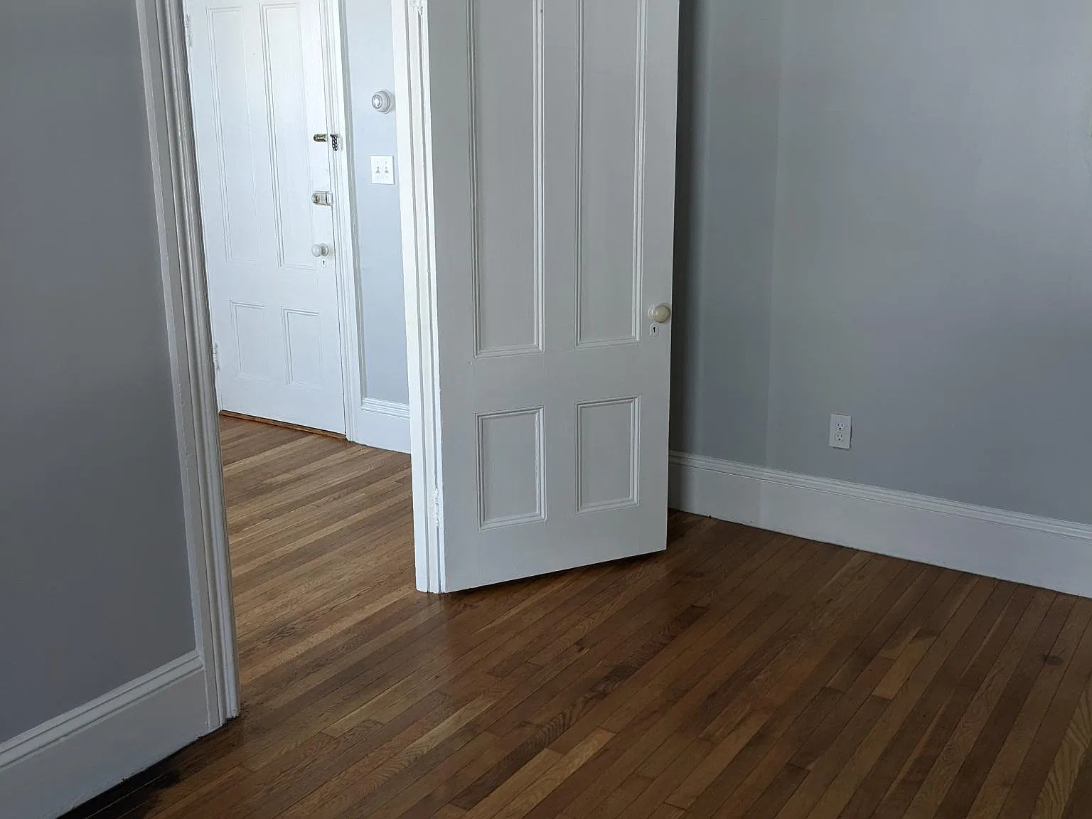 2 bed, 725 sqft, $1,700 — Photo 4