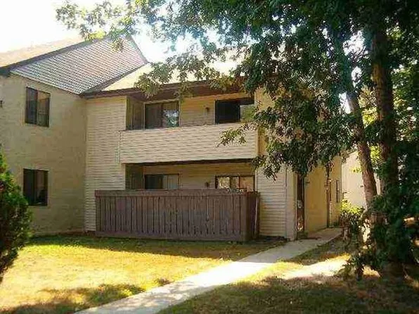 2851 Forsythia Ct, Mays Landing, NJ 08330