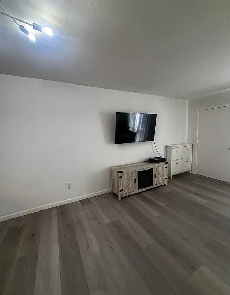 7922 Camino Jonata — Photo 3