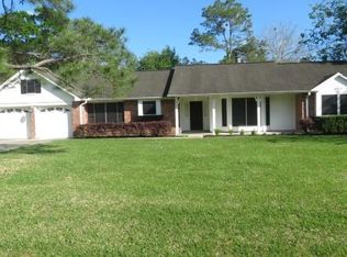 803 Briarmeadow Ave, Friendswood, TX 77546