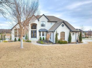 6622 Valley Ridge Dr, Edmond, OK 73034