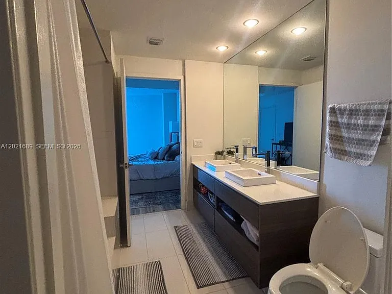 1100 S Miami Ave #802 — Photo 6