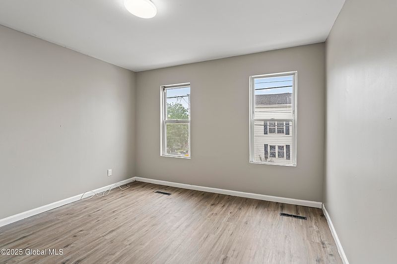3rd image of 820 1st Street