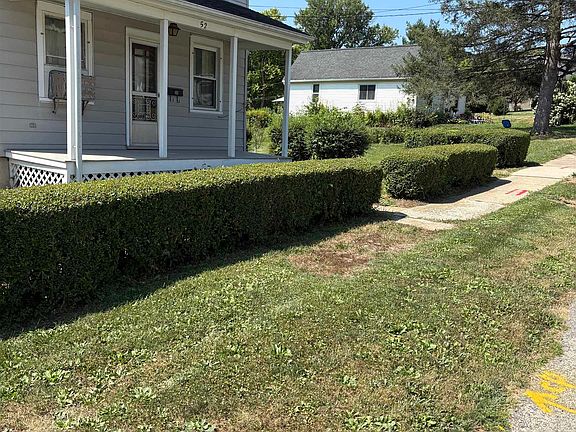 2nd image of 52 8th St