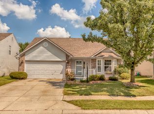 6020 Woodmill Dr, Fishers, IN 46038