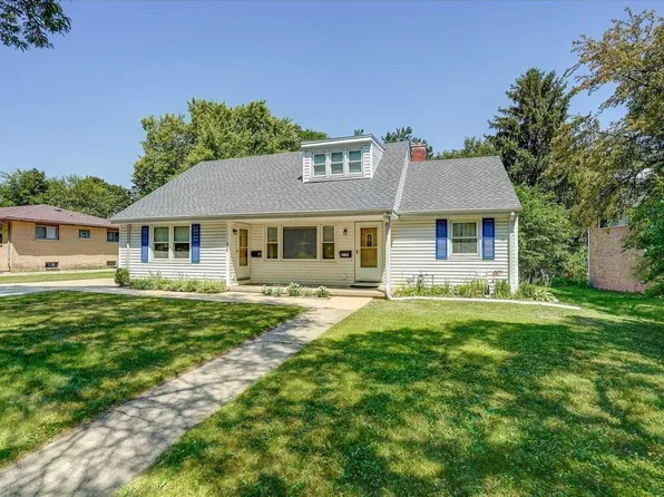 5200-5202 Manitowoc Pkwy, Madison, WI 53705