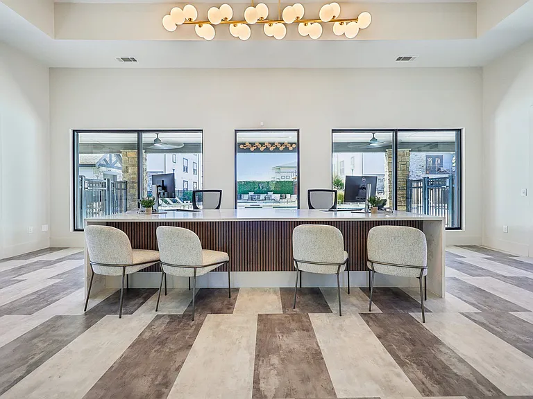 Vine + Vail Townhomes and Apartments — Photo 42