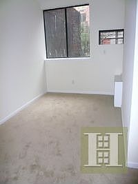 4th image of 304 Mulberry St APT 2L
