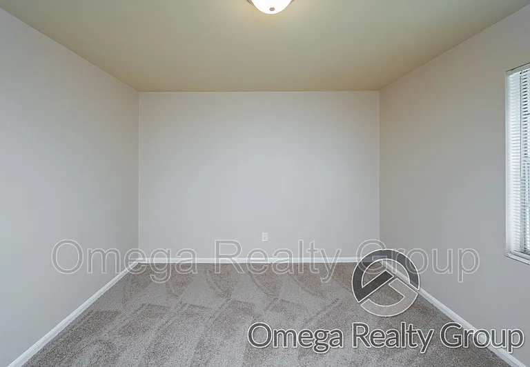 2020 High School Rd #C — Photo 19