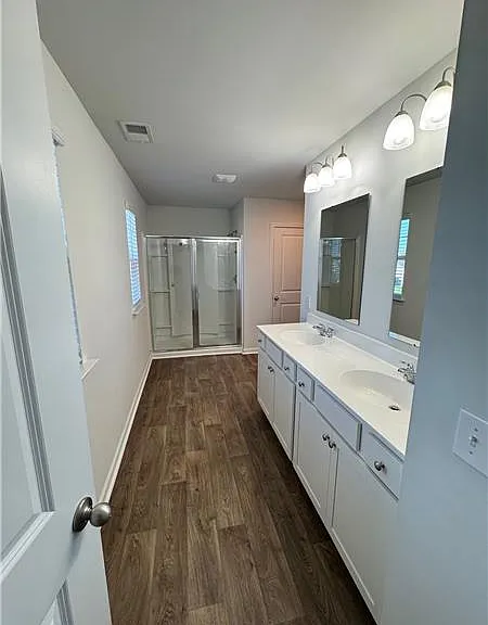 147 Troupe Dr — Photo 23