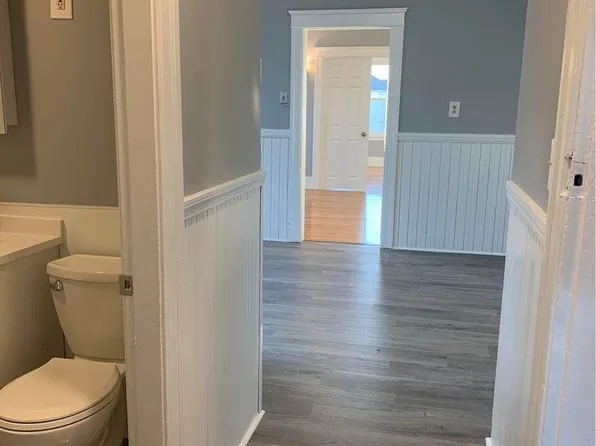 7 Fairbanks St, Worcester, MA