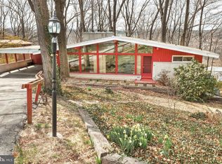 209 Greendale Rd, York, PA 17403