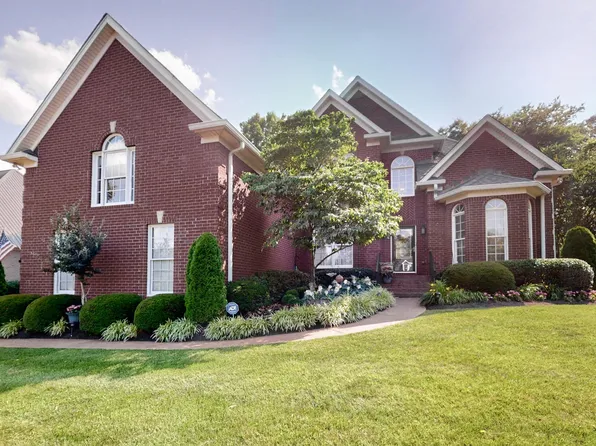 1145 Cleveland Hall Blvd, Old Hickory, TN 37138