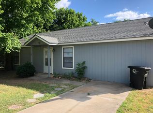 781 Chase Ave, Cleburne, TX 76031
