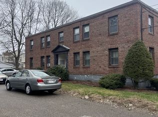 15 Weston Ct APT 10, Braintree, MA 02184