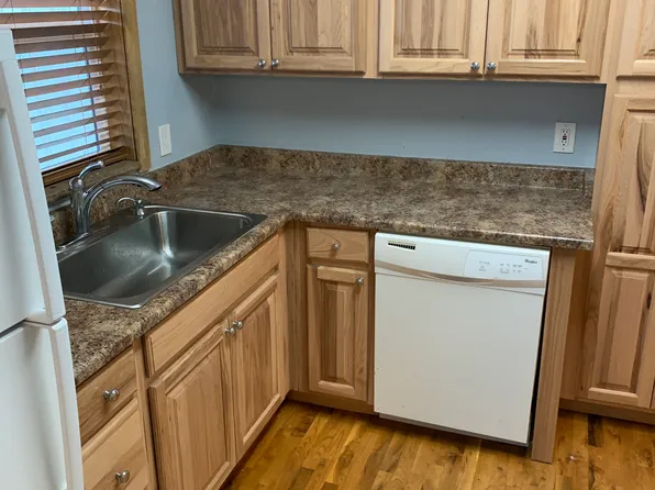 13 E Cheyenne Rd #A, Colorado Springs, CO 80906