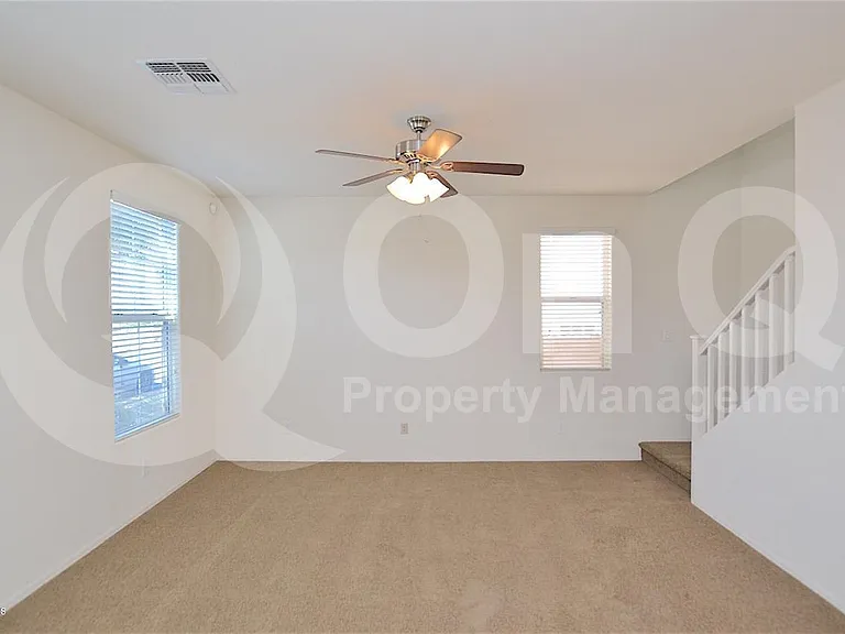4028 E Tulsa St — Photo 5