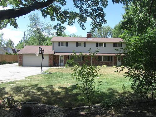 9400 Chillicothe Rd #N Photo 1