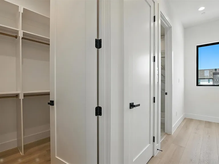 1425 N Garrett Ave #106 — Photo 15