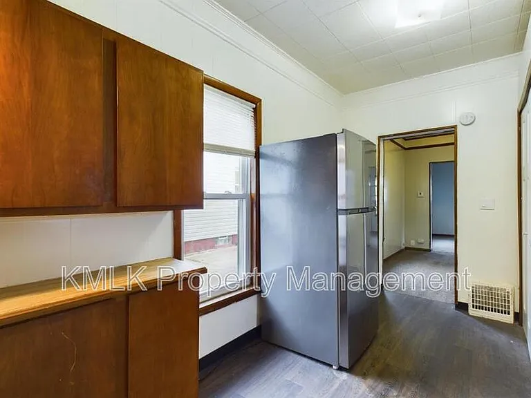 1128 Cordova Ave — Photo 15