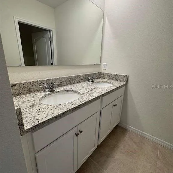 9752 Black Walnut Dr — Photo 15
