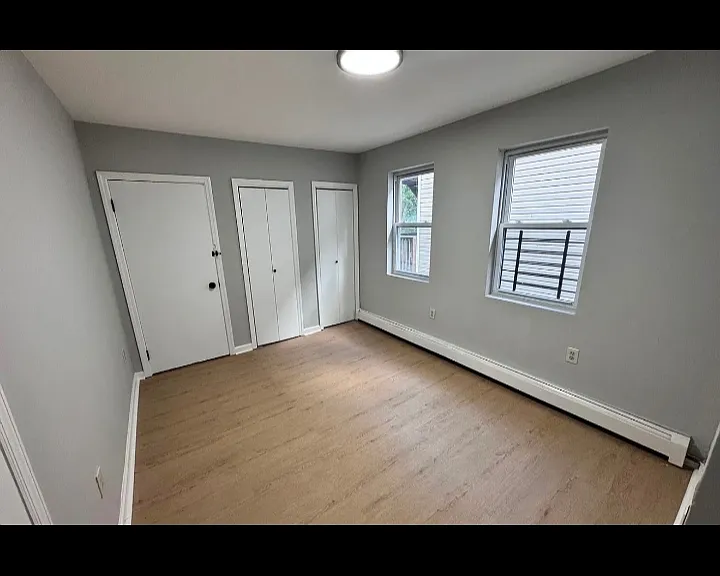 50 Halstead St #2L — Photo 4