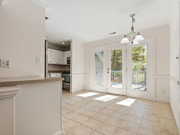 5th image of 200 W Woodcroft Pkwy APT 60C