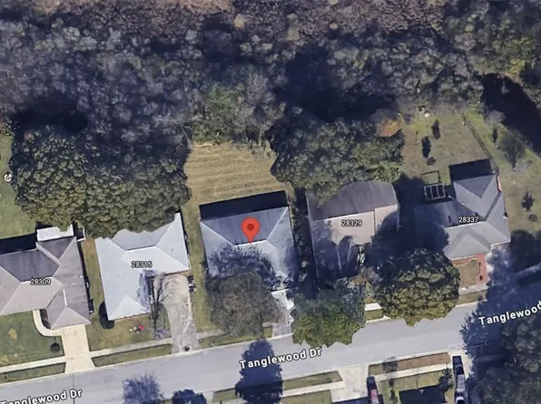 28321 Tanglewood Dr, Zephyrhills, FL 33543