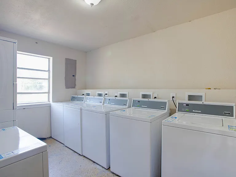 714 Martindale Rd — Photo 25