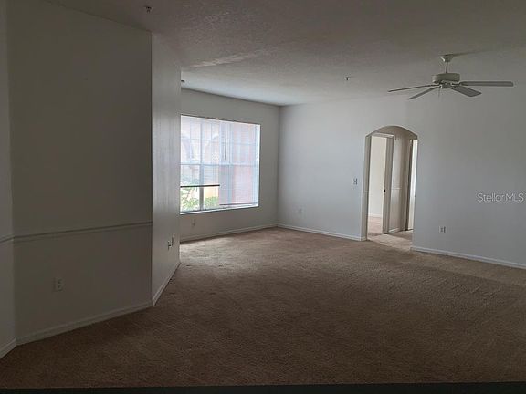 3rd image of 5566 Metrowest Blvd Unit 10